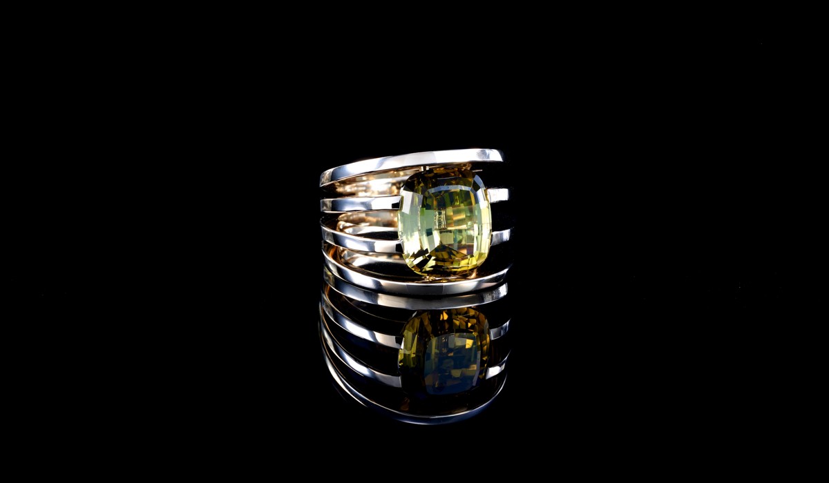 Stacks Image 2848